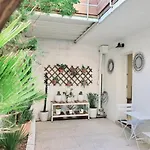 La Maison Blanche Intra-muros Free Parking *