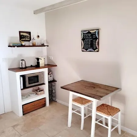 Apartment La Maison Blanche Intra-muros Free Parking