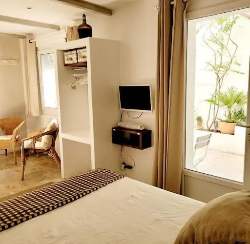 La Maison Blanche Intra-muros Free Parking *